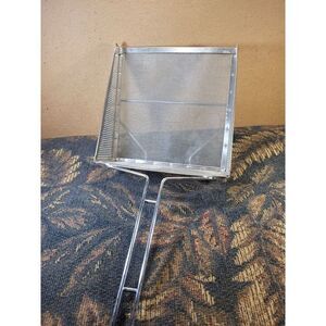 27 inch Durable Mesh Long Handle Strainer/Scooper